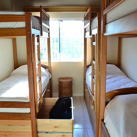 Sea Wolf Surf Hostel Florianópolis Habitación foto
